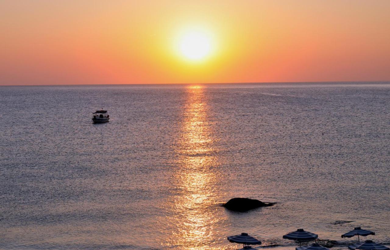 Stegna Akti Luxury Suites Archangelos  Buitenkant foto